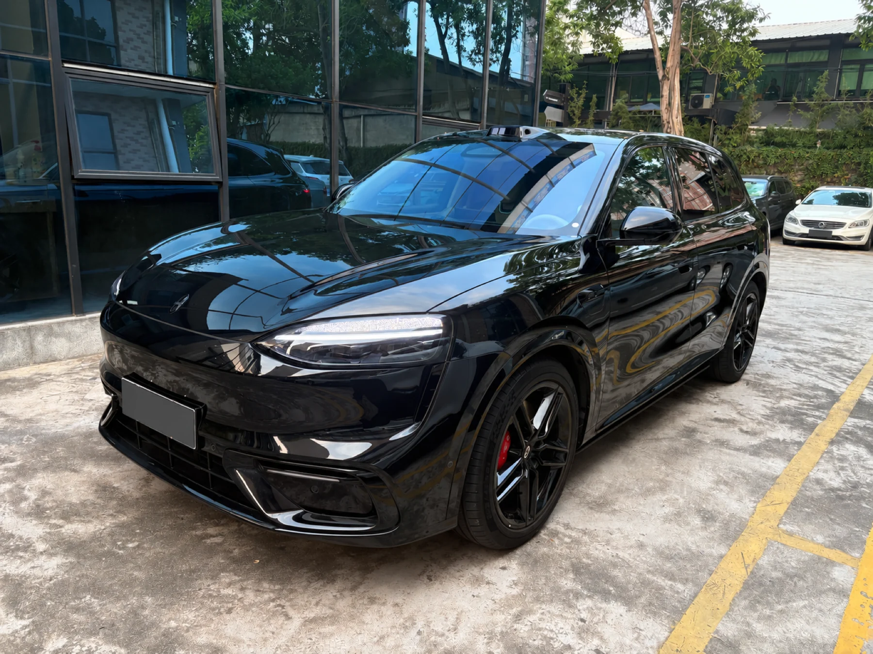 Black 2026 AITO M6 Ultra EREV AWD, actual vehicle